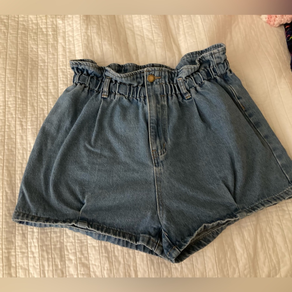 Cider Ruffled Waist Blue Denim Shorts